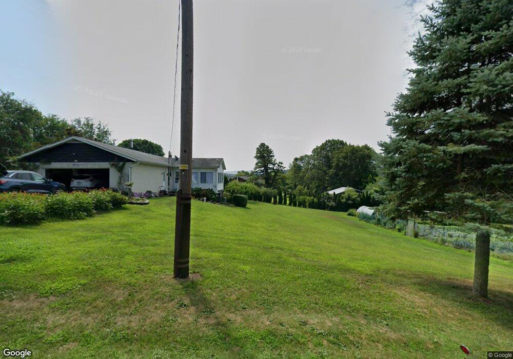 311 Walnut St, Lehighton, PA 18235 - photo 1