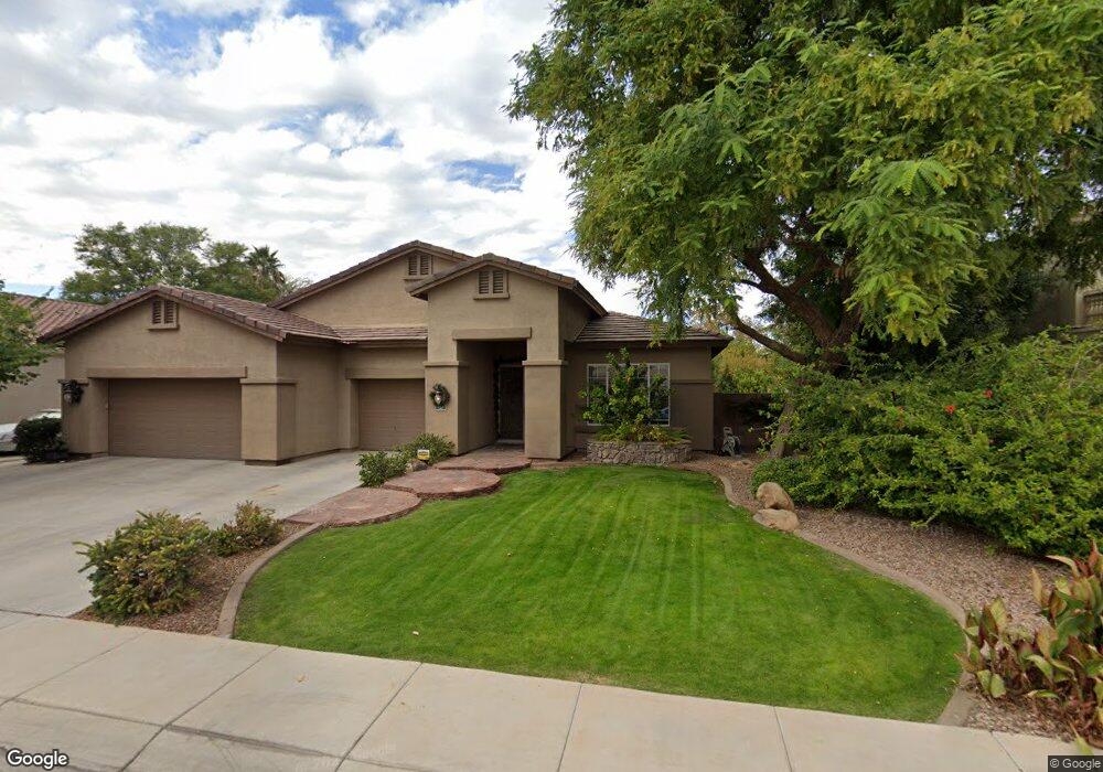 862 E Powell Way, Chandler, AZ 85249 - photo 1