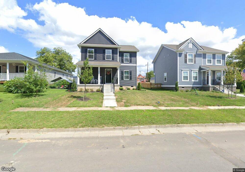 720 Kirby St, West Point, VA 23181 - photo 1