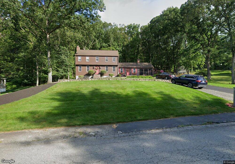 33 Cranberry Rd, Dracut, MA 01826 - photo 1