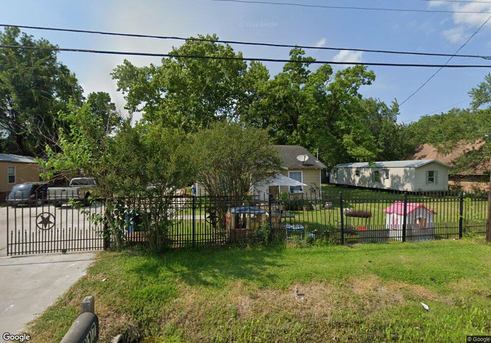 3717 Cedar Hill Ln, Houston, TX 77093 - photo 1