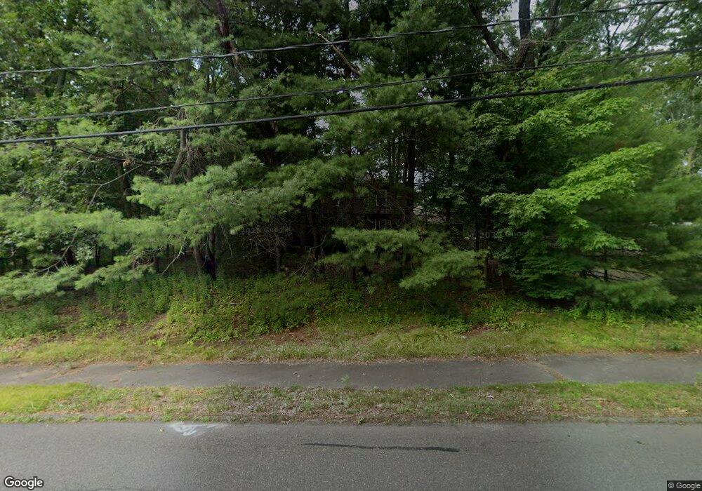 10 Strawberry Hill Ln, Danvers, MA 01923 - photo 1