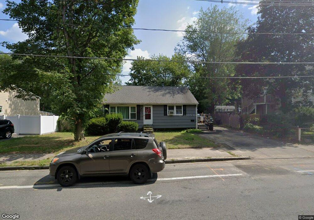 549 Court St, Brockton, MA 02302 - photo 1