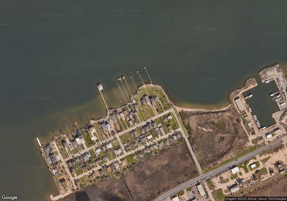 7714 Channelview Dr, Galveston, TX 77554 - photo 1