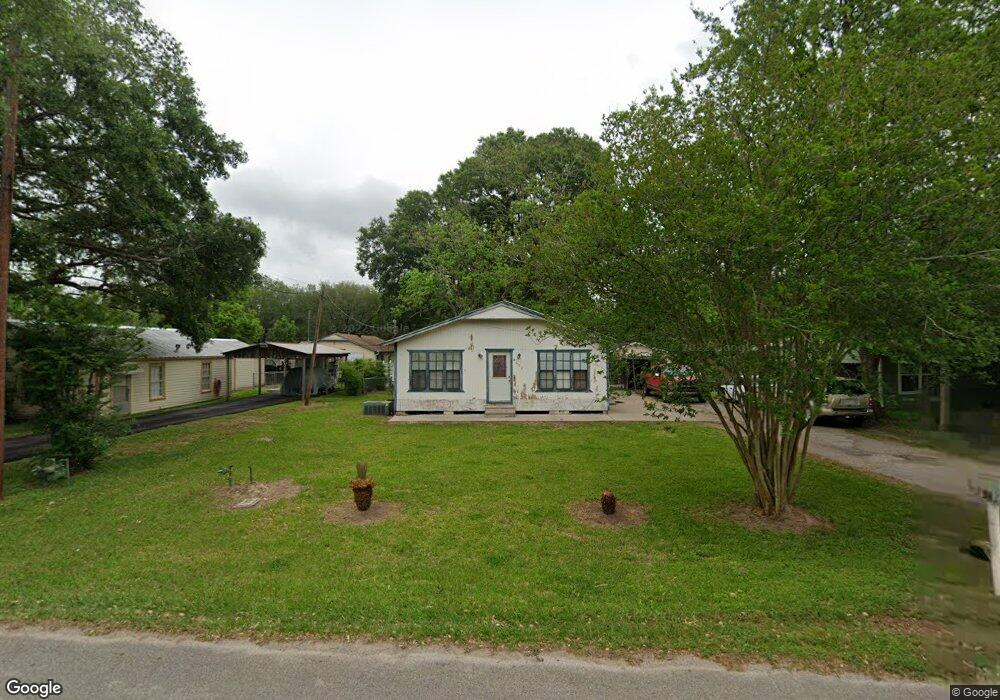 603 Hospital St, Tomball, TX 77375 - photo 1