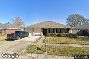 616 Chambertin Dr, Kenner, LA 70065