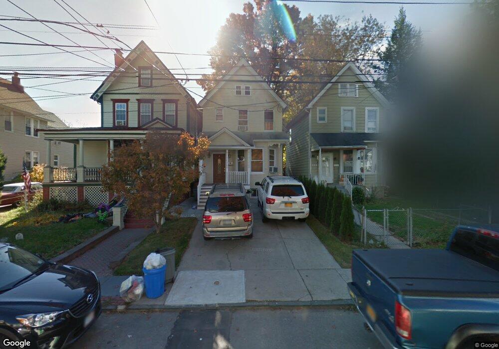 564 Delafield Ave, Staten Island, NY 10310 - photo 1