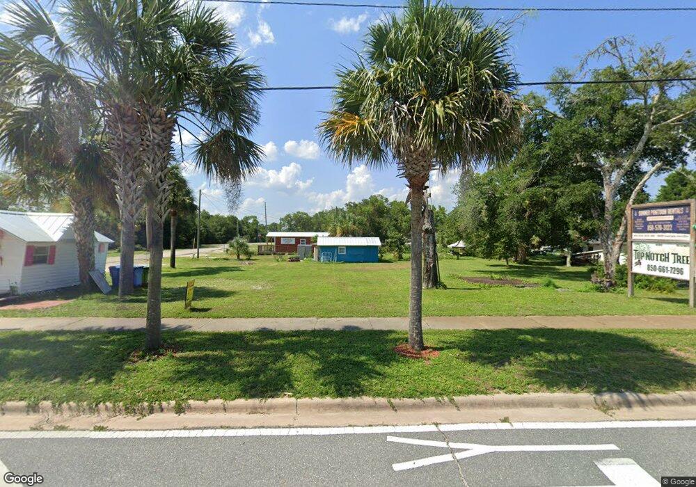 1012 Avenue A N, Carrabelle, FL 32322 - photo 1