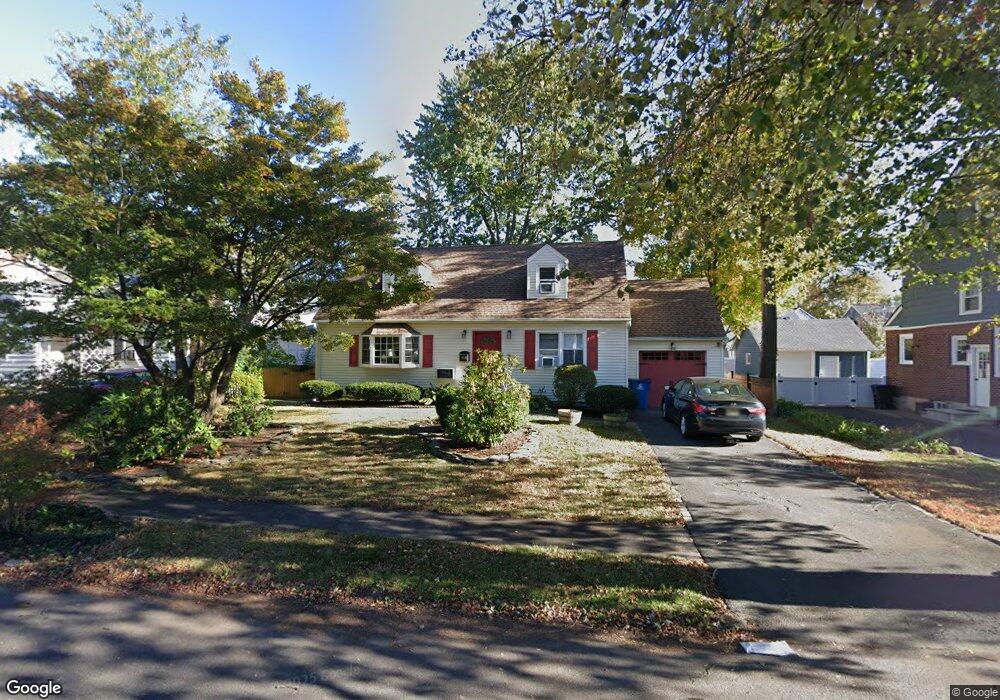 2430 Richlieu Place, Scotch Plains, NJ 07076 - photo 1