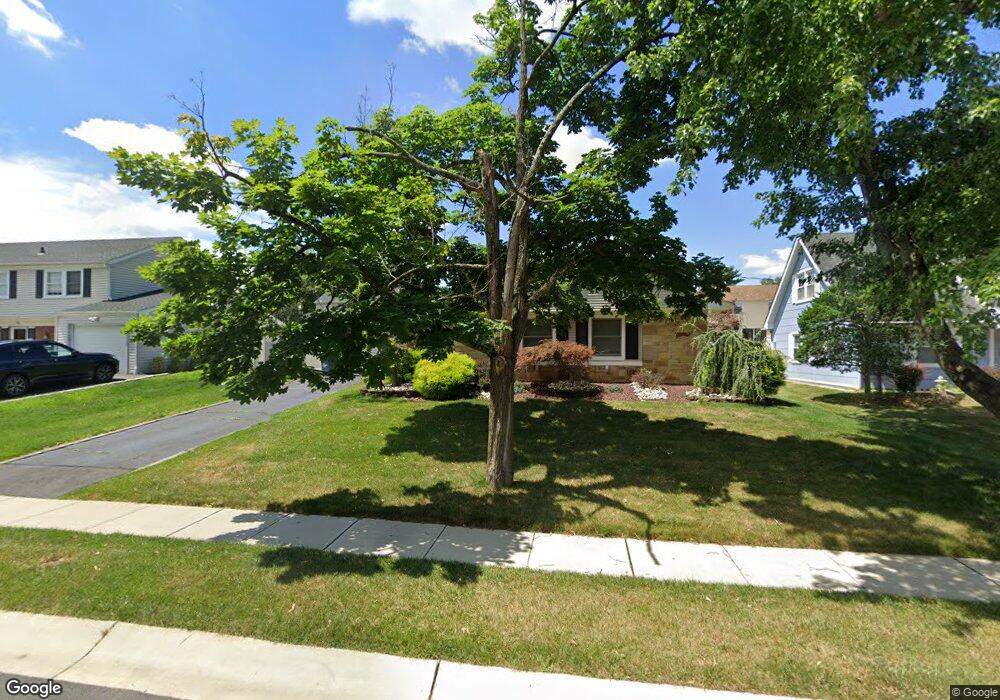 33 Courtland Ln, Matawan, NJ 07747 - photo 1
