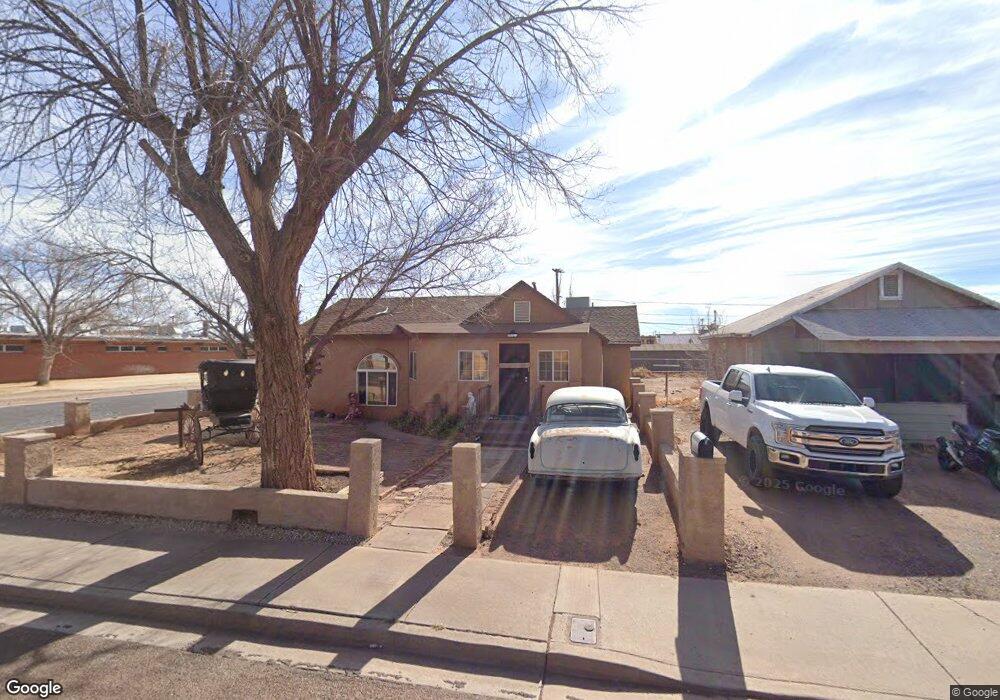 618 N Apache Ave, Winslow, AZ 86047 - photo 1
