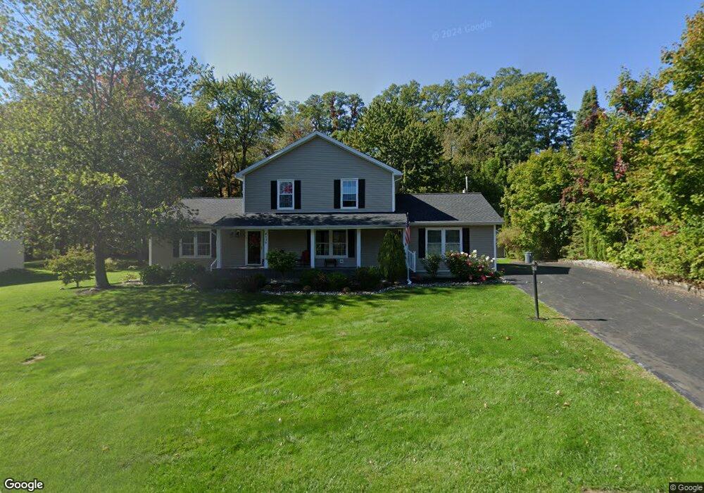 4136 Buckingham Dr, Schenectady, NY 12304 - photo 1