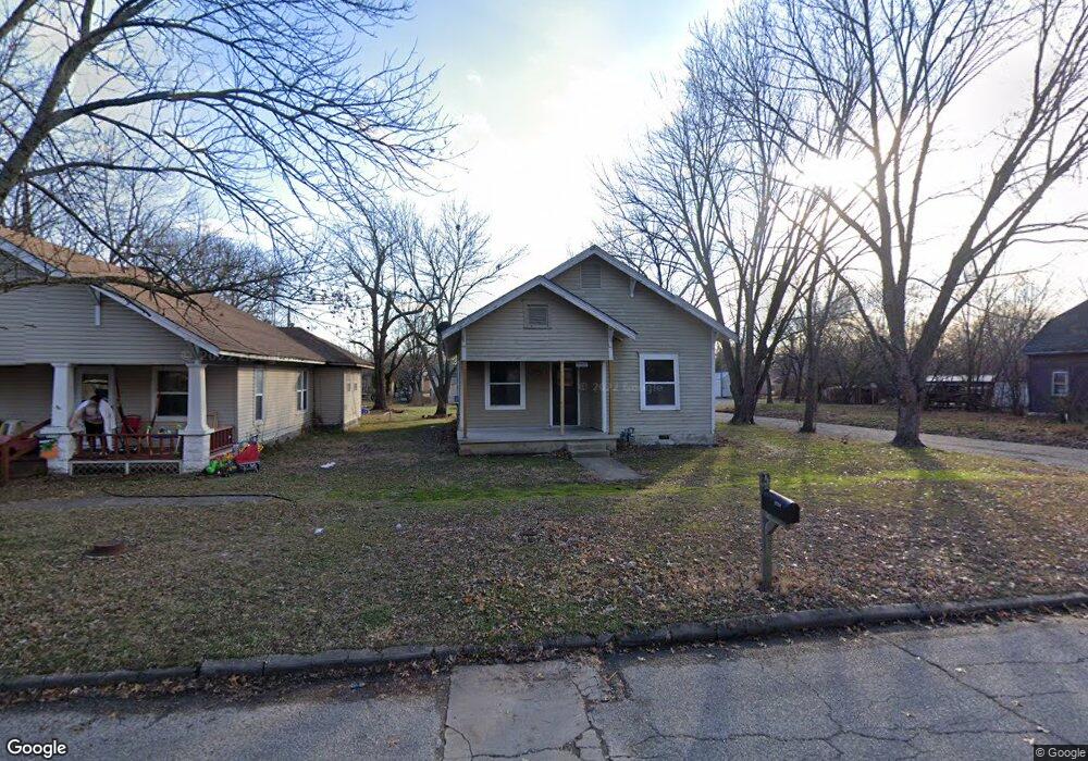 2630 Chess Ave, Parsons, KS 67357 - photo 1