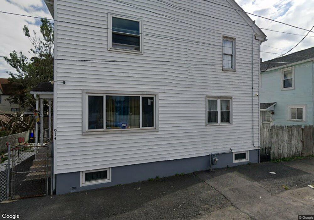 914 W 2nd St, Hazleton, PA 18201 - photo 1