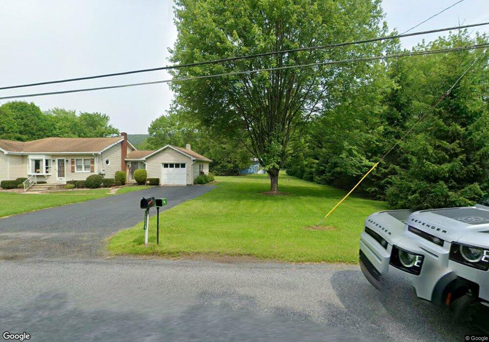 2524 Mountain Rd, Bath, PA 18014 - photo 1