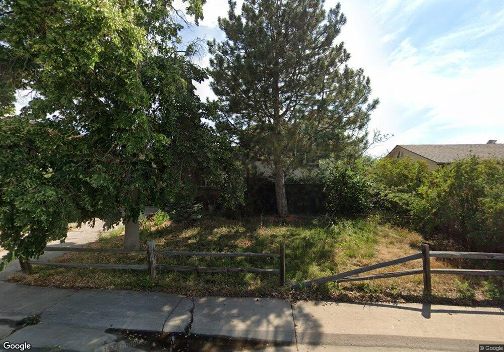 1781 S Laredo St, Aurora, CO 80017 - photo 1