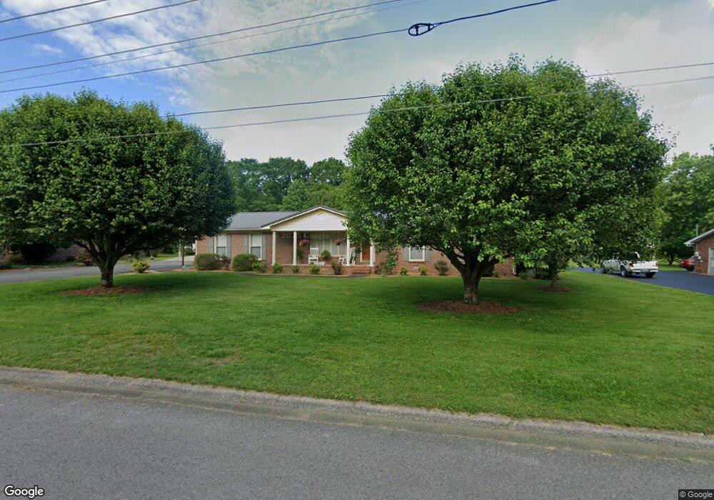 210 Idle Dr, Shelbyville, TN 37160 - photo 1