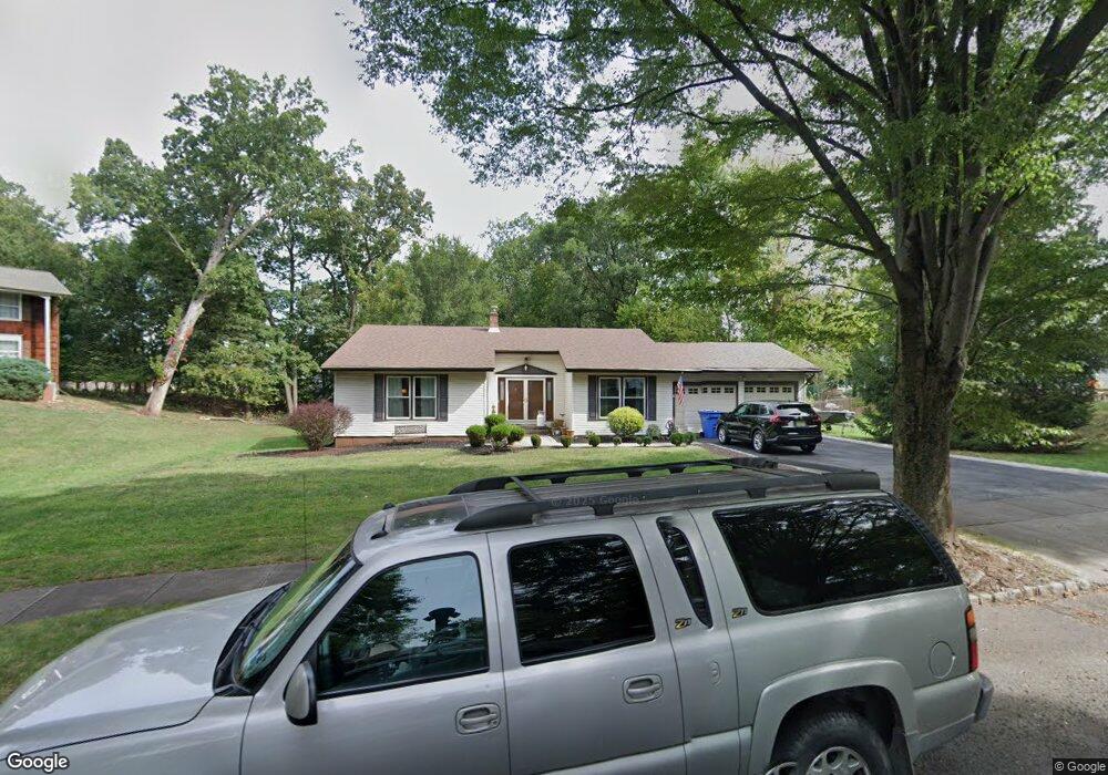 17 Woodlake Dr, Piscataway, NJ 08854 - photo 1