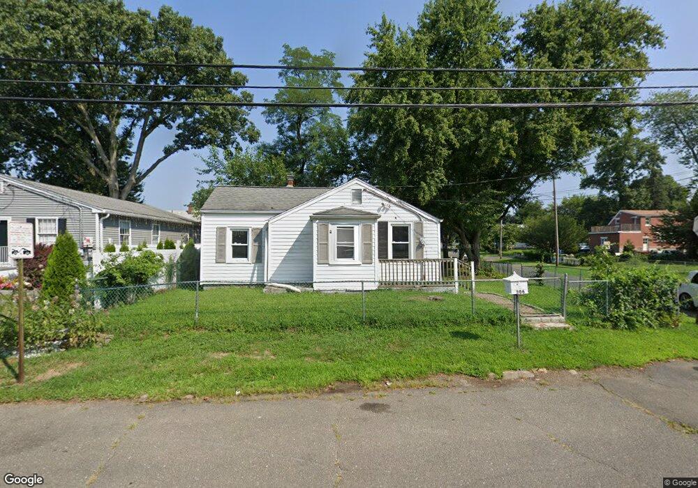 306 Saunders Ave, Bridgeport, CT 06606 - photo 1