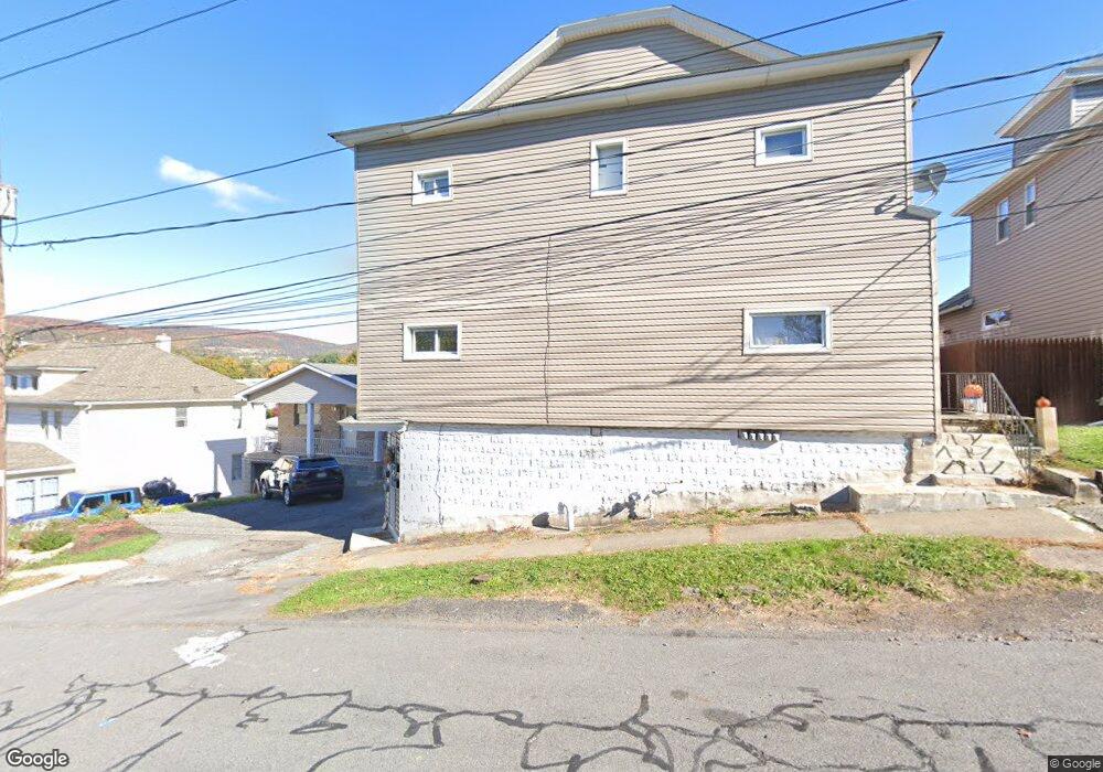 211 Pancoast St, Throop, PA 18512 - photo 1