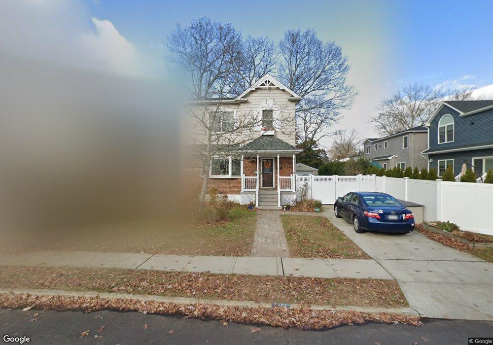 2121 Van Nostrand Ave, Merrick, NY 11566 - photo 1