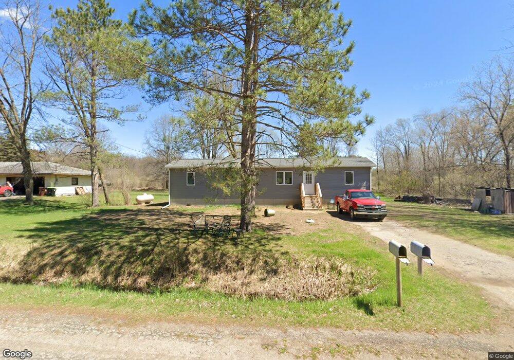 648 Lambert Rd, Midland, MI 48642 - photo 1