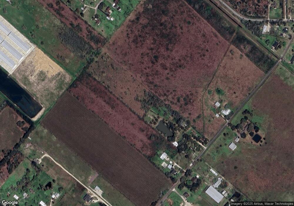 1943 County Road 152, Alvin, TX 77511 - photo 1