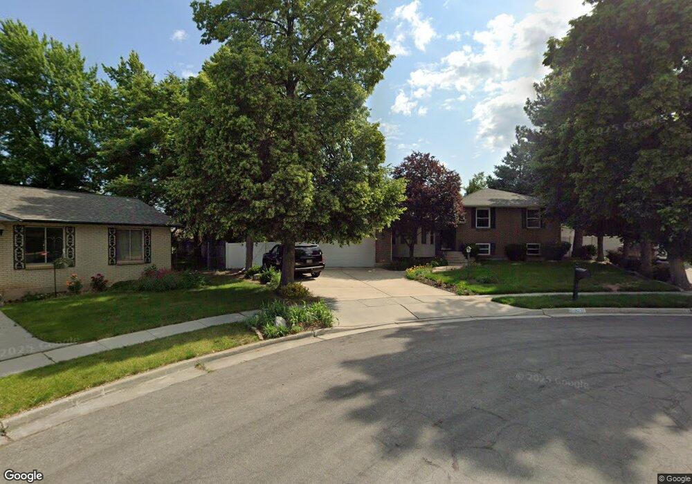 2031 Stonewood Cir, Sandy, UT 84093 - photo 1