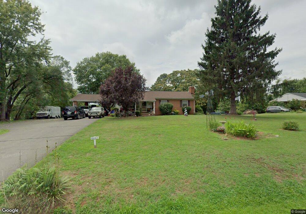 10664 Old Marsh Rd, Bealeton, VA 22712 - photo 1