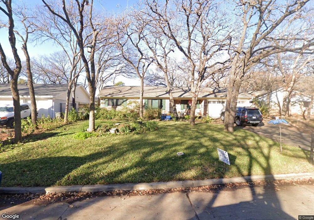 2117 Tamworth Ct, Bedford, TX 76021 - photo 1