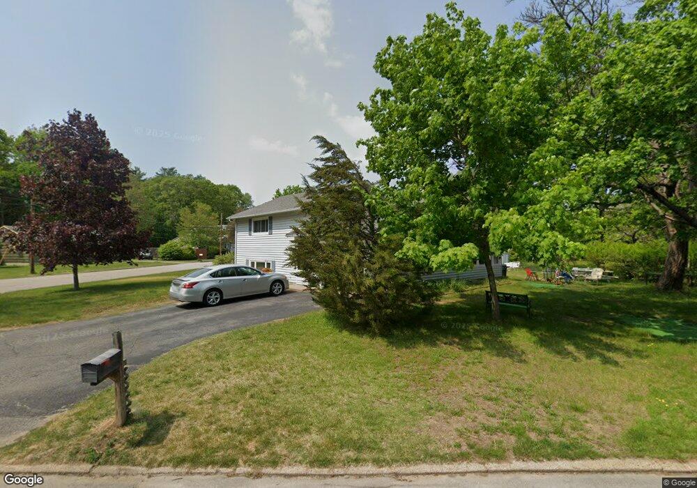 16 Shawnee Ln, Dover, NH 03820 - photo 1