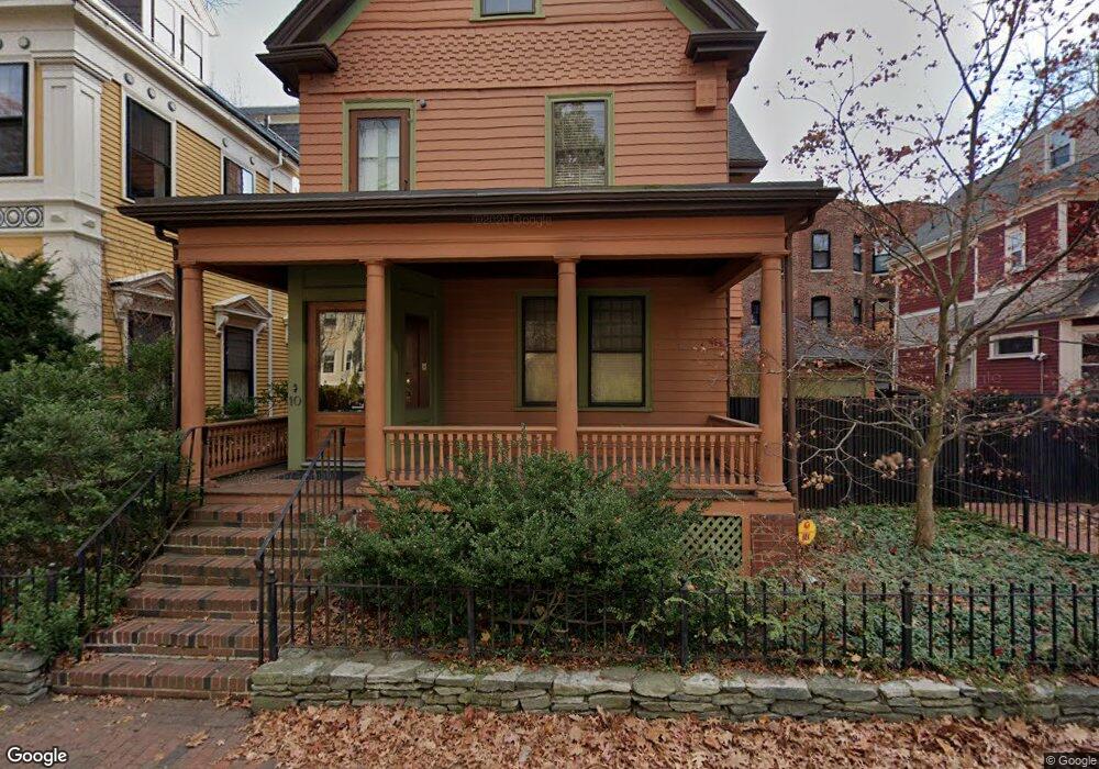 10 Linnaean St unit 2B, Cambridge, MA 02138 - photo 1