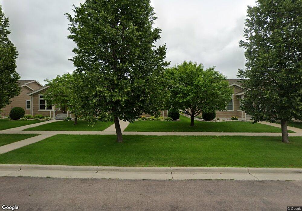 1365 8th St N, Fargo, ND 58102 - photo 1