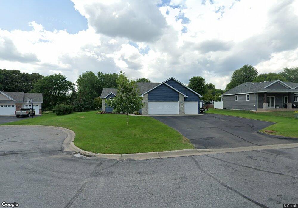 907 Oakcrest Dr, Sauk Rapids, MN 56379 - photo 1