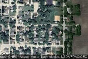 317 3rd St NE, Buffalo Center, IA 50424