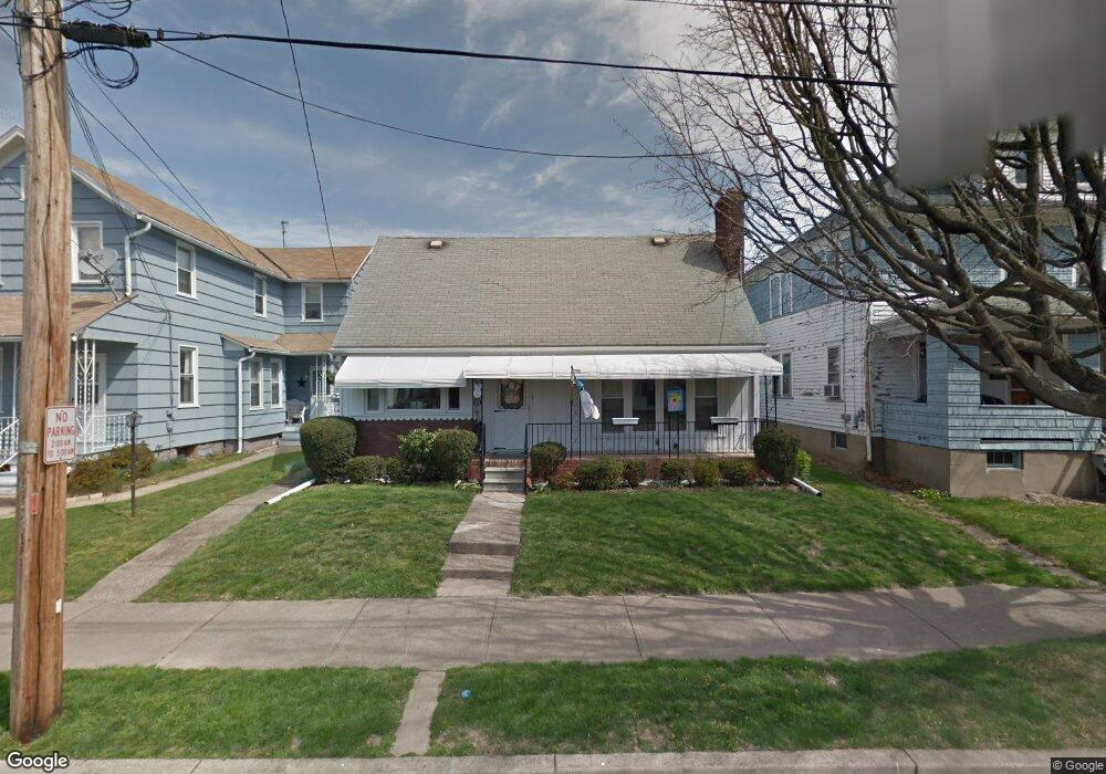 85 Wesley St, Kingston, PA 18704 - photo 1