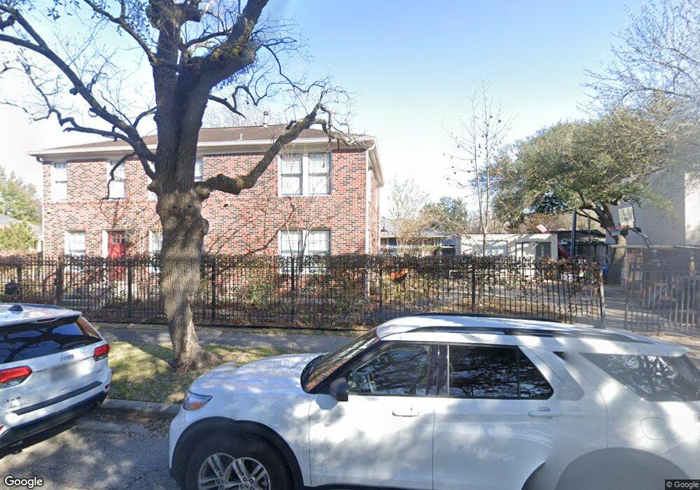 732 Pizer St, Houston, TX 77009 - photo 1
