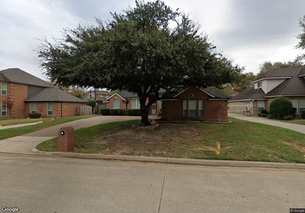 3120 Steve Dr, Hurst, TX 76054 - photo 1