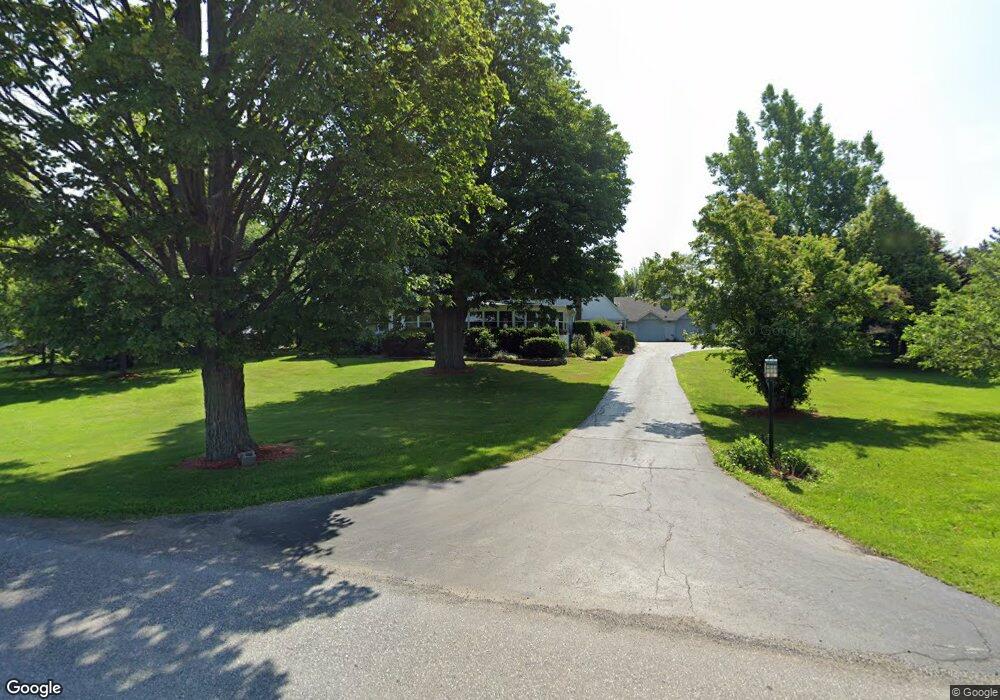 103 Lakewood Dr, Swanton, VT 05488 - photo 1