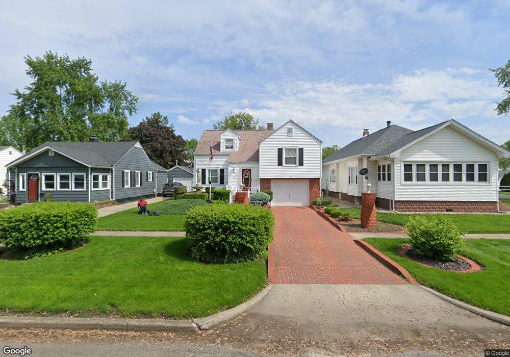 3304 Champaign Ave, Mattoon, IL 61938 - photo 1