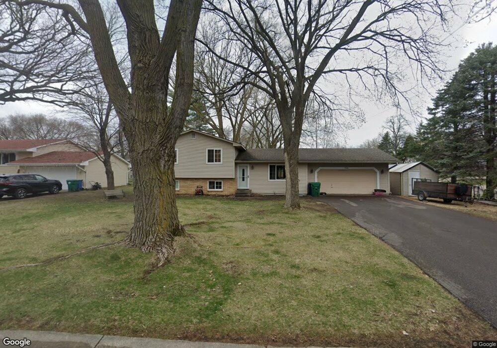 7281 Timber Ln N, Maple Grove, MN 55369 - photo 1