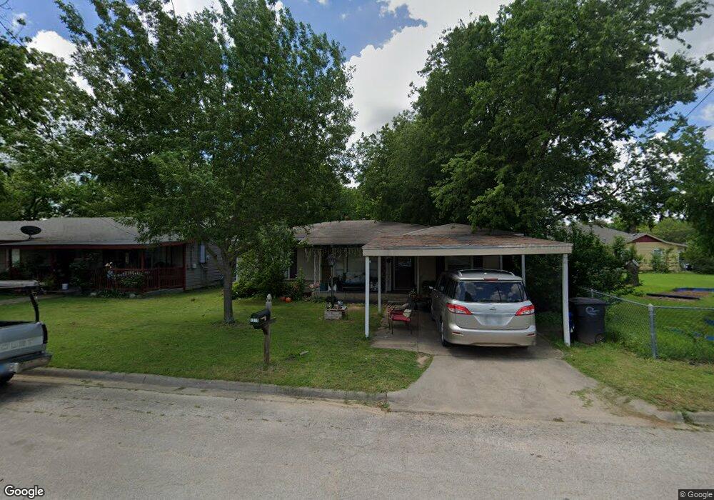 1219 N Douglas Ave, Cleburne, TX 76033 - photo 1