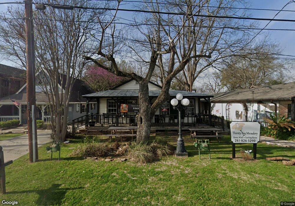 108 Commerce St, Tomball, TX 77375 - photo 1