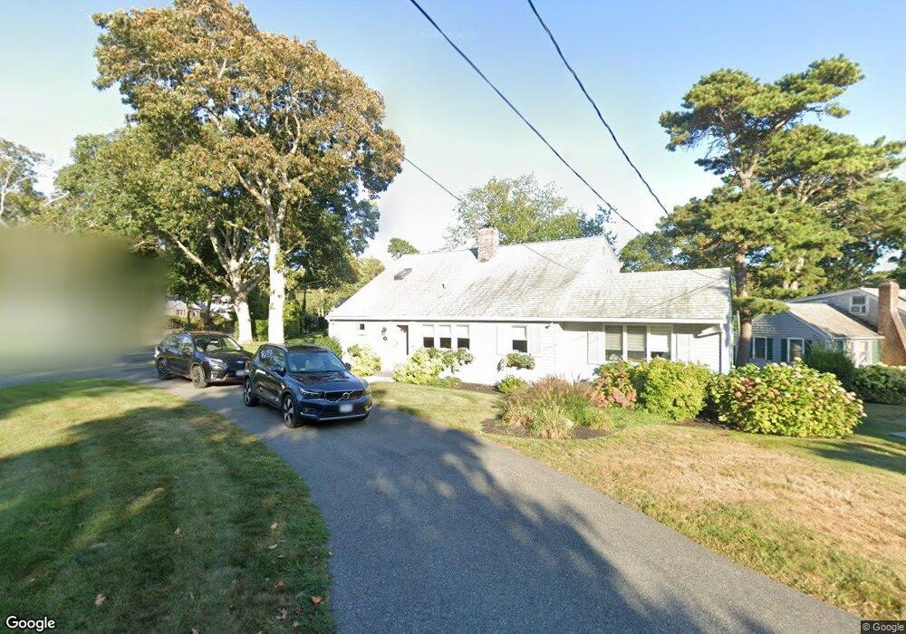 98 7th Ave, Hyannis, MA 2601 - photo 1