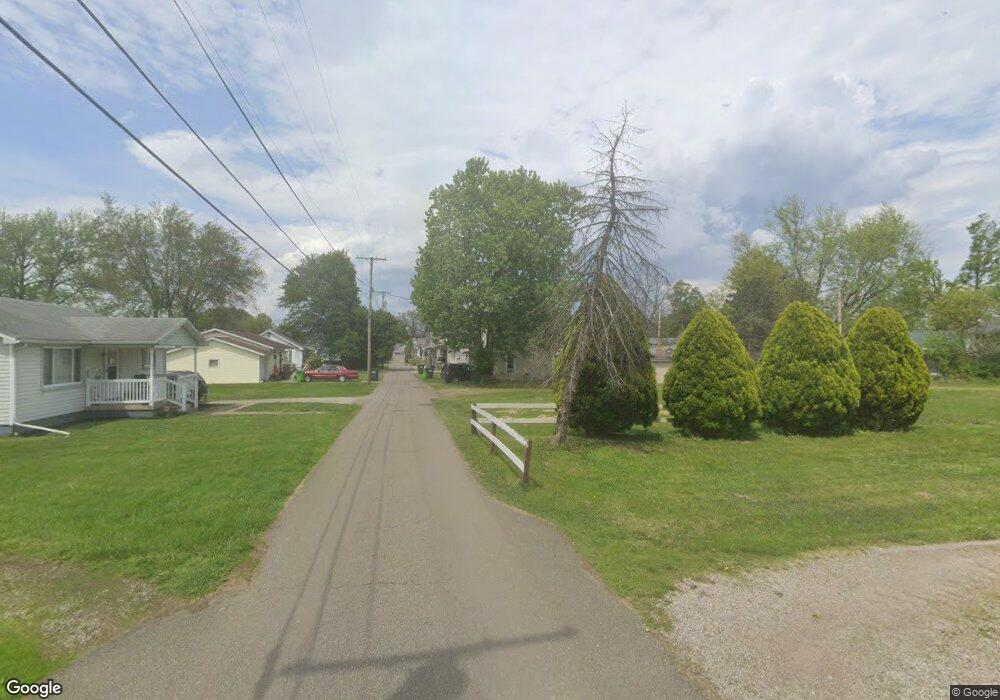 438 Coe Ave, Coshocton, OH 43812 - photo 1