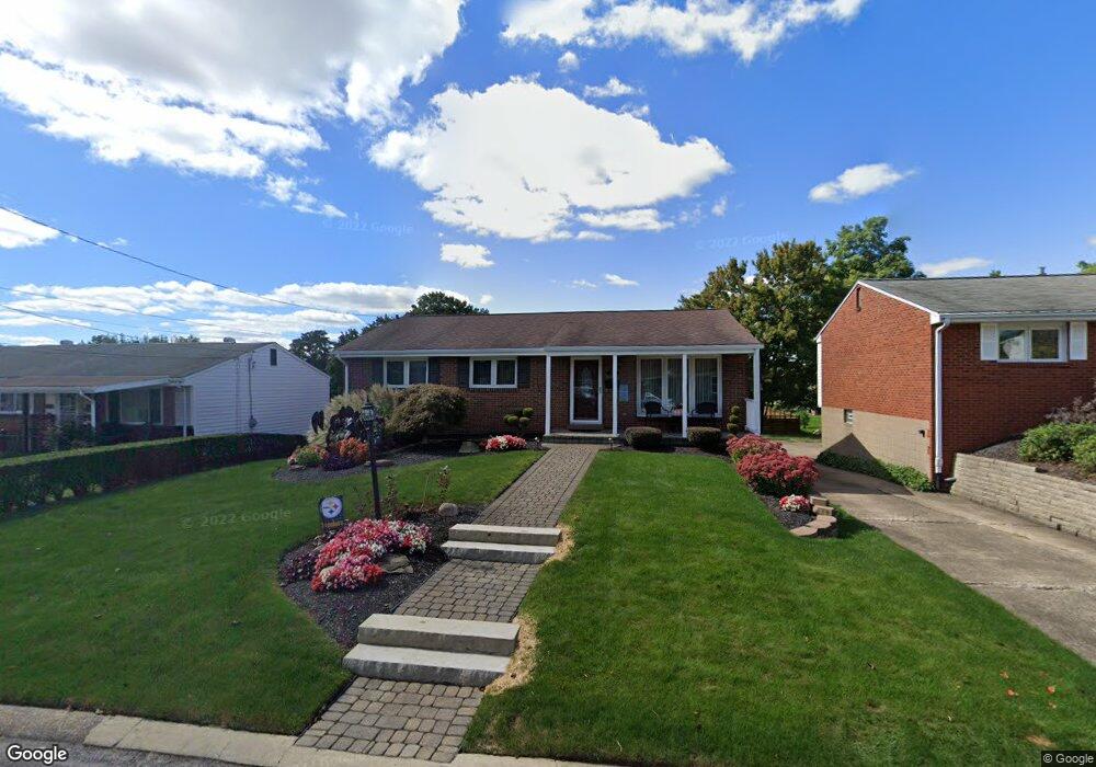 1316 Chaplin St, Conway, PA 15027 - photo 1