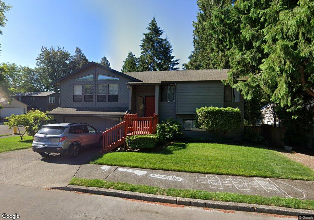 1347 Tamarisk Dr, West Linn, OR 97068 - photo 1