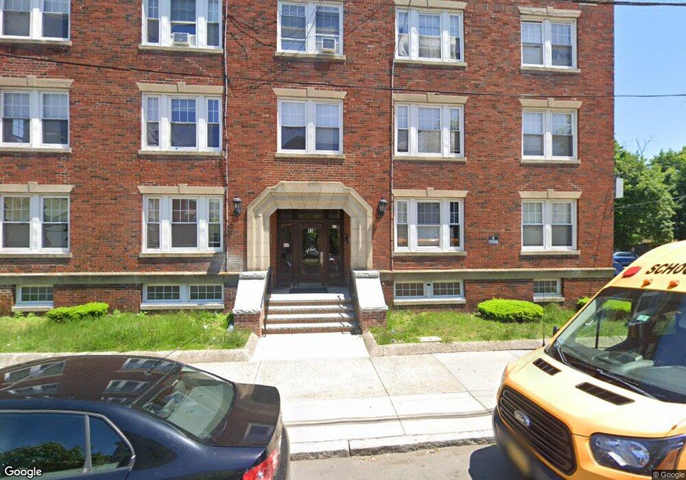 81 Whiting St unit 12, Lynn, MA 01902 - photo 1