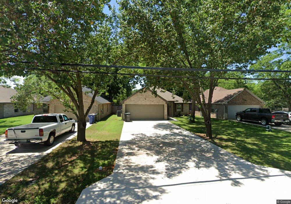 2906 W Washington St, Denison, TX 75020 - photo 1