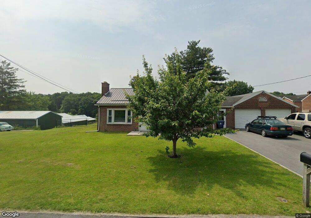 950 Strock Dr, Chambersburg, PA 17202 - photo 1